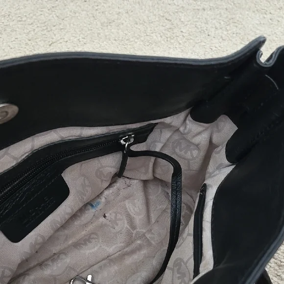 Michael Kors Hamilton Black Leather Satchel - Picture 4 of 7